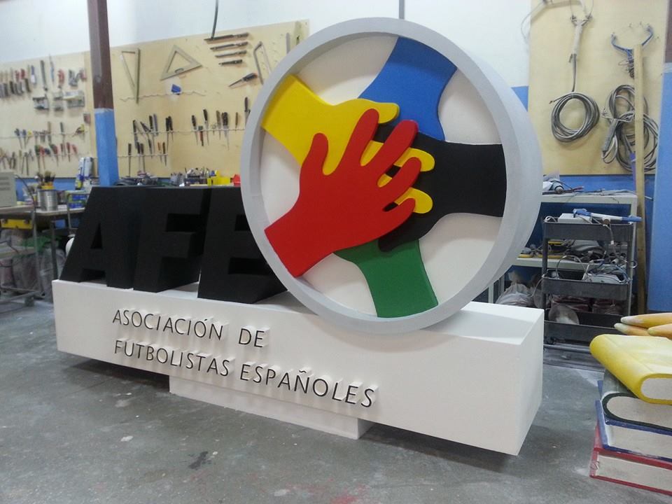 1472093_10201919328957356_979731563_n