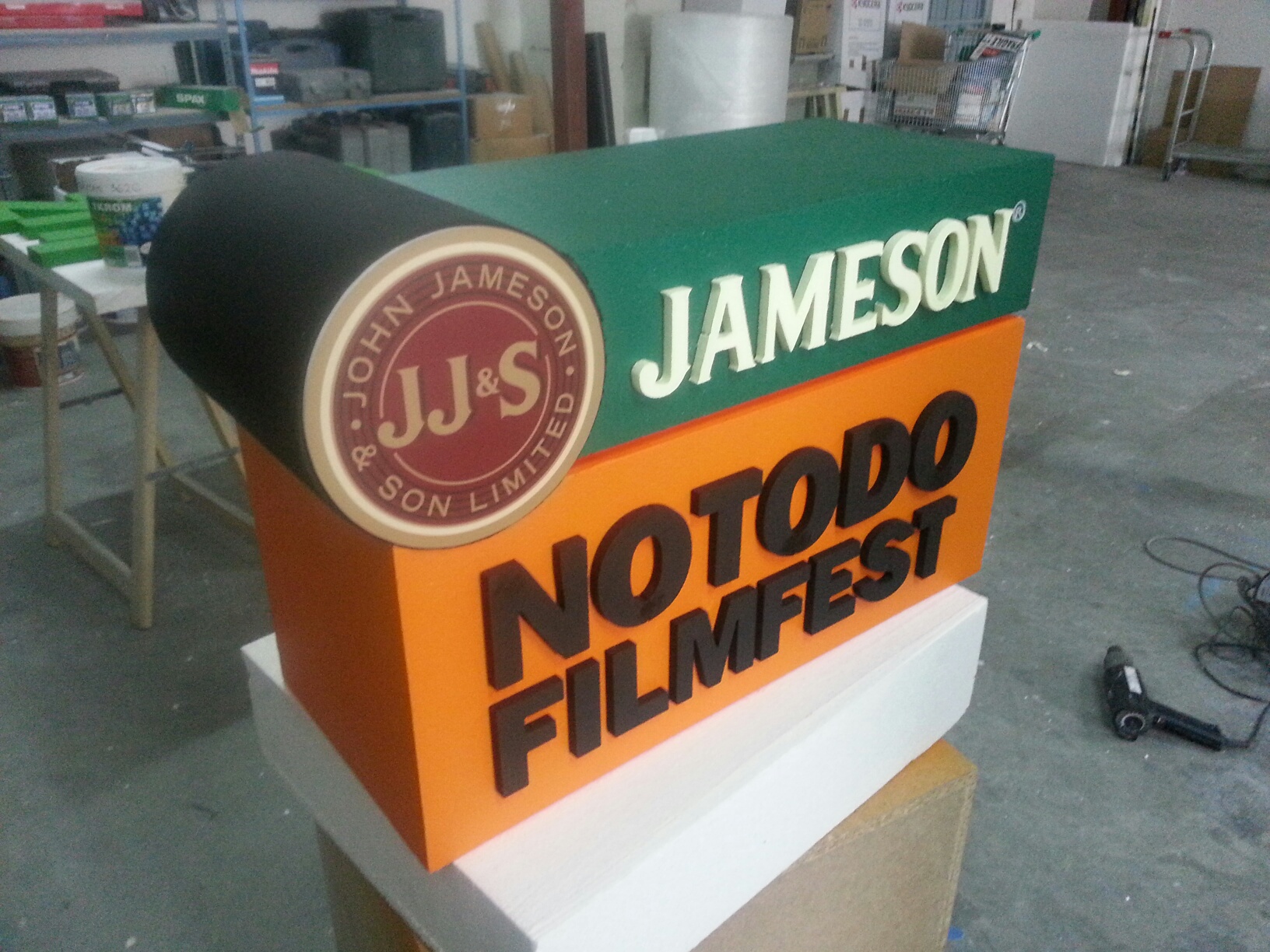LOGOTIPO CORPÓREO JAMESON NOTODO FILMFEST