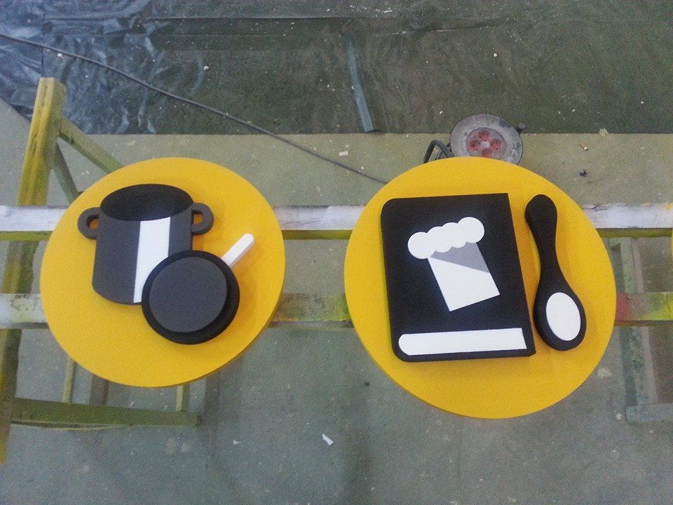 944629_10201539061850916_1292294980_n