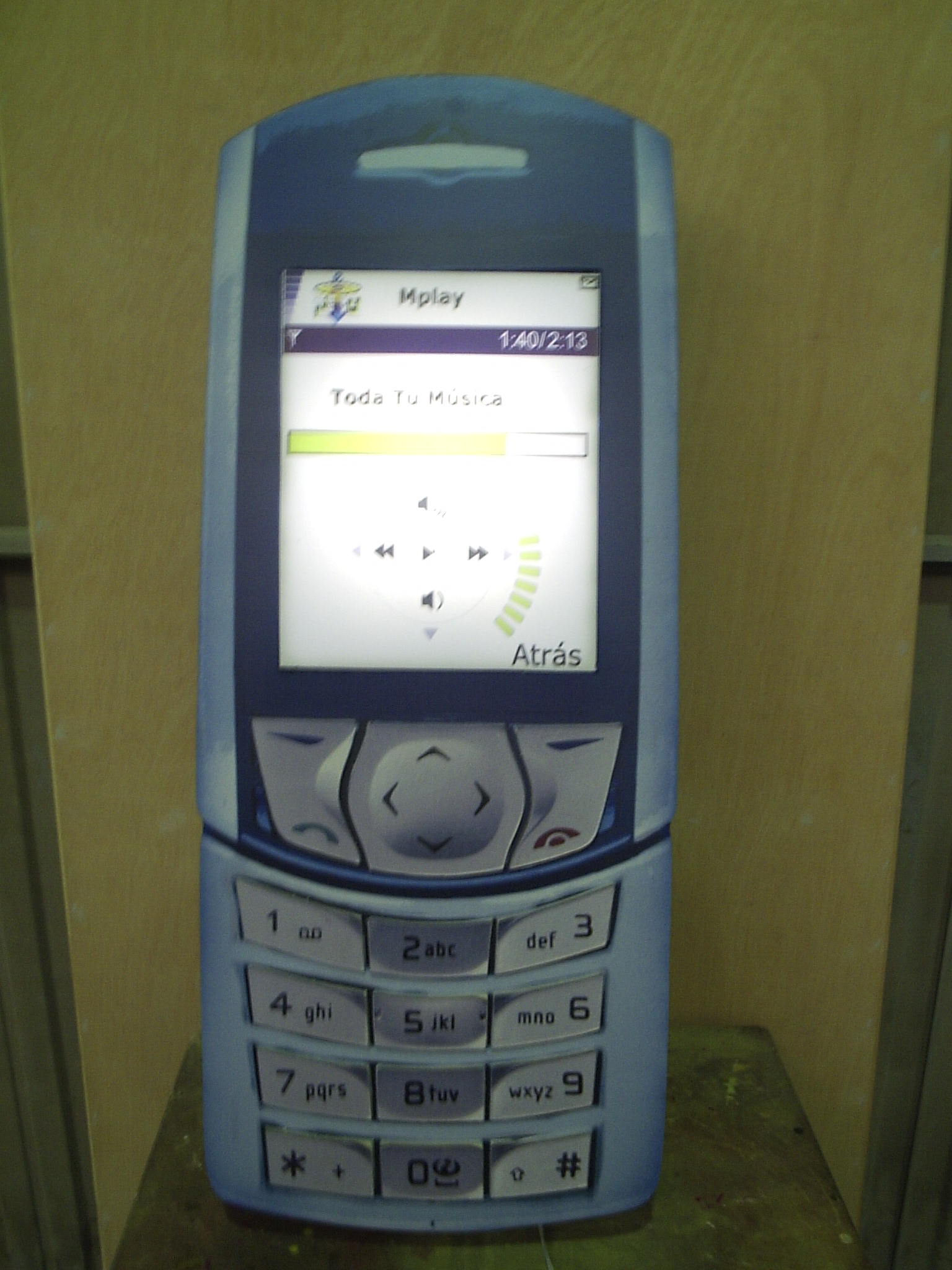 FICTICIO TELÉFONO MOVIL